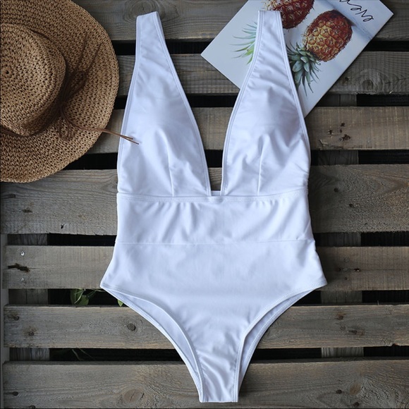 Plunge Open Back Deep V White Swimsuit - Picture 3 of 7